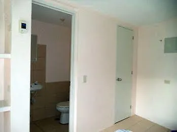 Hotell High Steps 2*