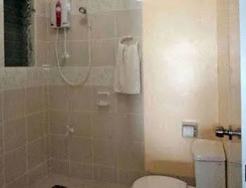 Hotell High Steps 2*