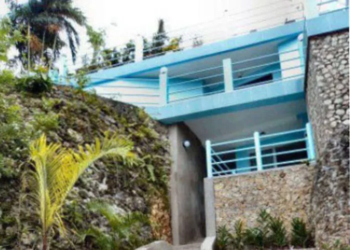 Hotell High Steps Kalomboyan