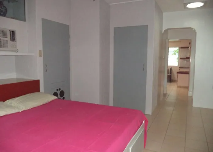 Hotell High Steps 2*